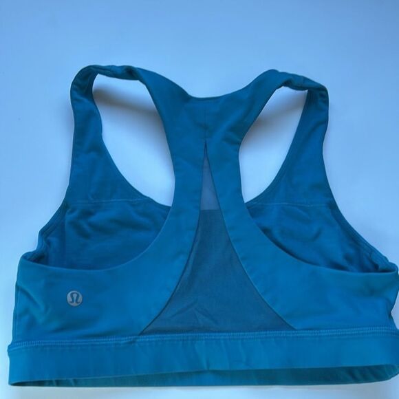 Lululemon Invigorate Sports Bra in Whirlpool - Picture 6 of 8
